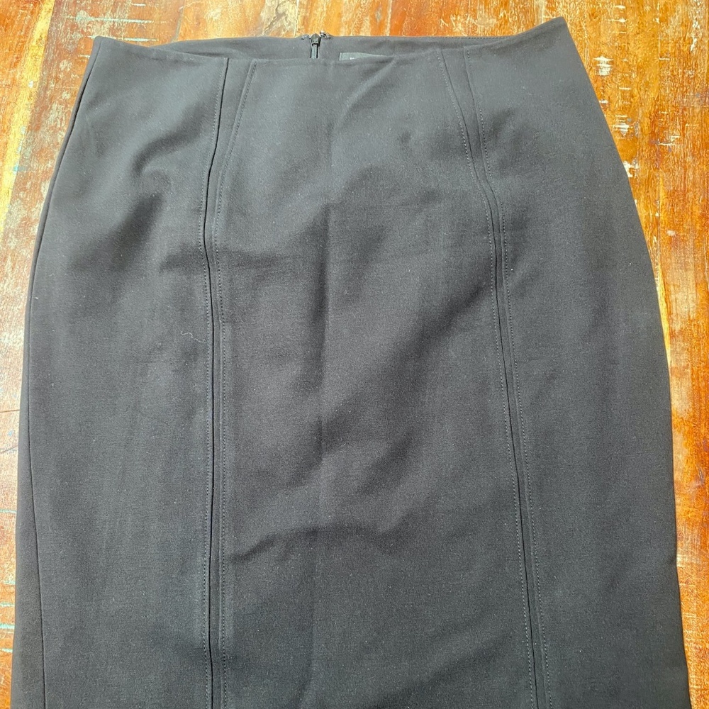 Knee-Length Black Tailored Skirt